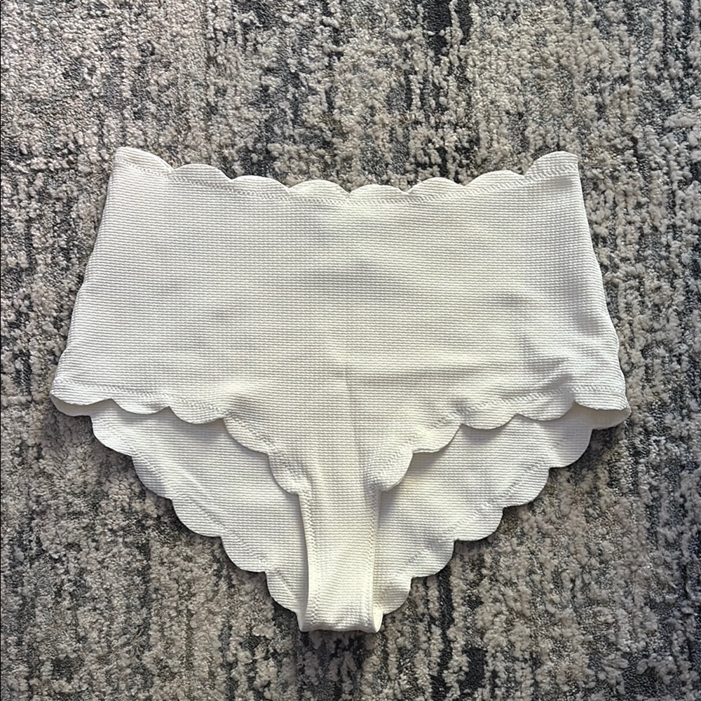 Marysia Santa Monica bottoms-White Scalloped High-Waisted Briefs
